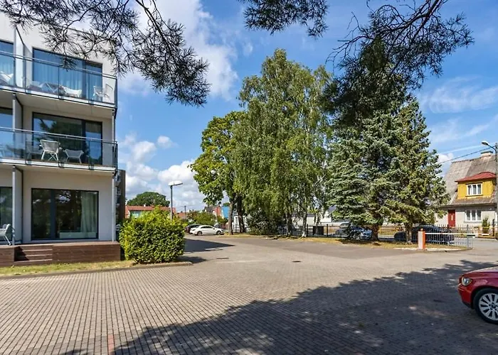 Aisa Near The * Parnu