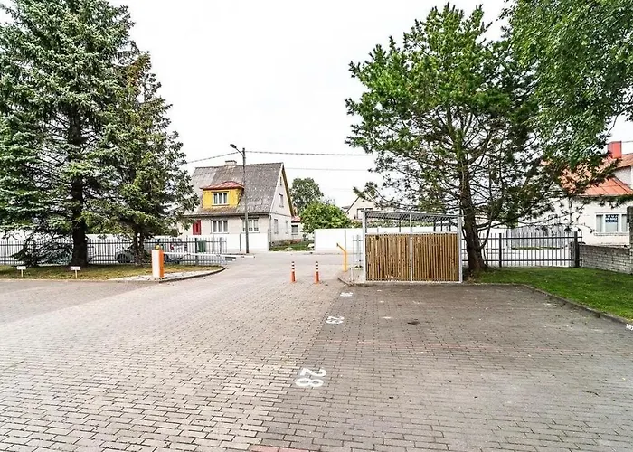 Aisa Near The Apartment Parnu